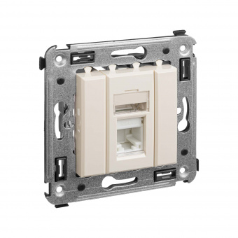 DKC Avanti Ванильная дымка Компьютерная розетка RJ-45 один  категория  6А